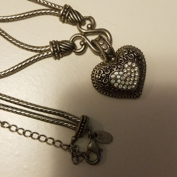 Jewelry - Picture 4 of 4